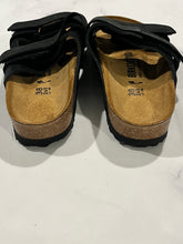 Load image into Gallery viewer, Birkenstock Uji Black Slide Sandalsv