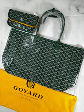 Load image into Gallery viewer, Goyard St Louis PM Green Tote Handbag