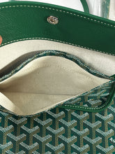 Load image into Gallery viewer, Goyard St Louis PM Green Tote Handbag