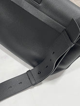 Load image into Gallery viewer, Salvatore Ferragamo Black Gancini Buckle Messenger