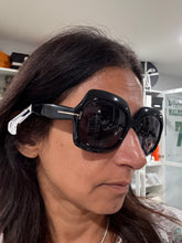 Load image into Gallery viewer, Tom Ford Black Geometric Sunglasses