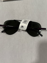 Load image into Gallery viewer, Gucci Black Aviator Sunglasses