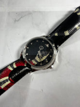 Load image into Gallery viewer, Gucci Le Marche Serpent Watch