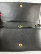 Load image into Gallery viewer, Valentino Garavani Black Rockstud Wallet On A Chain