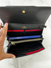 Load image into Gallery viewer, Valentino Garavani Black Rockstud Wallet On A Chain