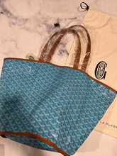 Load image into Gallery viewer, Goyard Belharra Tote Handbag