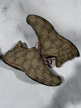 Load image into Gallery viewer, Gucci GG Print Low Top Sneakers