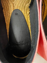 Load image into Gallery viewer, Saint Laurent YSL Pink Espadrilles