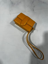 Load image into Gallery viewer, Jacquemus Airpod Wristlet
