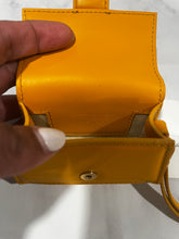 Load image into Gallery viewer, Jacquemus Airpod Wristlet