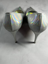 Load image into Gallery viewer, Christian Louboutin Psychic Patent Leather Kate 85
