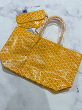 Load image into Gallery viewer, Goyard St Louis PM Yellow Tote Handbag
