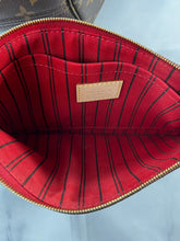 Load image into Gallery viewer, Louis Vuitton Monogram Neverfull Tote