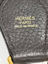 Load image into Gallery viewer, Hermes Evelyne 29 Etoupe Clemence Hobo Bag