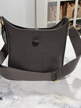 Load image into Gallery viewer, Hermes Evelyne 29 Etoupe Clemence Hobo Bag