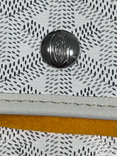Load image into Gallery viewer, Goyard St Louis PM White Tote Handbag