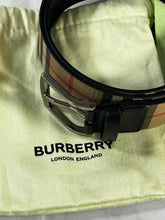 Load image into Gallery viewer, Burberry Vintage Nova Check Unisex Belt