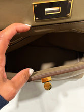 Load image into Gallery viewer, Hermes 24/24 Etoupe Evercolor Swift Mini Crossbody Bag