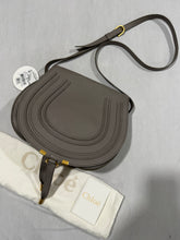 Load image into Gallery viewer, Chloe Marcie Medium Gray Crossbody