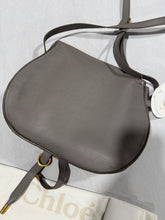 Load image into Gallery viewer, Chloe Marcie Medium Gray Crossbody