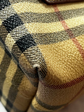 Load image into Gallery viewer, Burberry Check Shoulder Bag