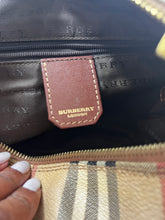Load image into Gallery viewer, Burberry Check Shoulder Bag