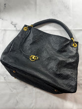 Load image into Gallery viewer, Louis Vuitton Artsy MM Empriente Shoulder Bag