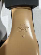 Load image into Gallery viewer, Valentino Garavani VLogo Black Slide Sandals
