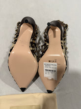Load image into Gallery viewer, Valentino Garavani Rockstud Pumps w/ Pony Effect Calfskin