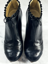 Load image into Gallery viewer, Chanel 13P Black Bottine Dainty Booties