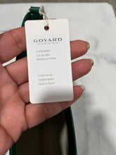 Load image into Gallery viewer, Goyard Green Goyardine Wristlet Conti