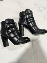 Load image into Gallery viewer, Chanel 11 A Black Puffer Short Boots