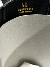 Load image into Gallery viewer, Roger Vivier Black Riding Boots