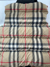 Load image into Gallery viewer, Burberry Kenwick Mens Plaid Vest Size M