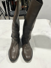 Load image into Gallery viewer, Gucci Brown GG Riding Boots