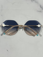 Load image into Gallery viewer, Tiffany &amp; Co Rimless Sunglasses
