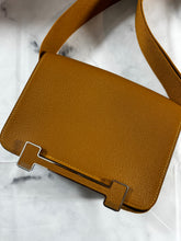 Load image into Gallery viewer, Hermes Geta Caramel Chevre Palladium Hardware