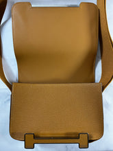Load image into Gallery viewer, Hermes Geta Caramel Chevre Palladium Hardware