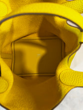 Load image into Gallery viewer, Hermes Picotin Lock 18 Clemence Handbag Lime