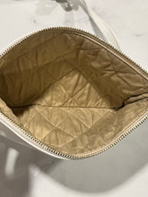 Load image into Gallery viewer, Chanel 22 White Hobo Shoulder Bag