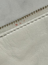Load image into Gallery viewer, Chanel 22 White Hobo Shoulder Bag
