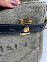 Load image into Gallery viewer, Balmain B-Buzz 23 Shoulder/Crossbody Bag