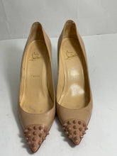 Load image into Gallery viewer, Christian Louboutin Beige Leather Spike Pumps