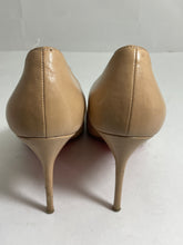 Load image into Gallery viewer, Christian Louboutin Beige Leather Spike Pumps