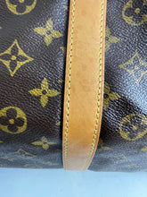 Load image into Gallery viewer, Louis Vuitton Monogram Coated Canvas Keepall Luggage