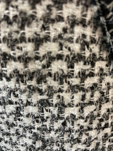 Load image into Gallery viewer, Chanel NWT 13P white/black gray blazer w/3/4 sleeves