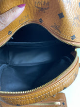 Load image into Gallery viewer, MCM Studded Medium Duel Cognac Stark Backpack