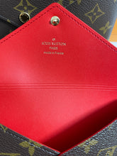 Load image into Gallery viewer, Louis Vuitton Monogram Kirigami 3 pc Set