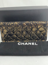 Load image into Gallery viewer, Chanel Silk Brocade Leather Wallet Clutch