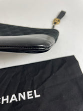 Load image into Gallery viewer, Chanel Black Felt & Tweed Medium Gabrielle Coco O case Clutch